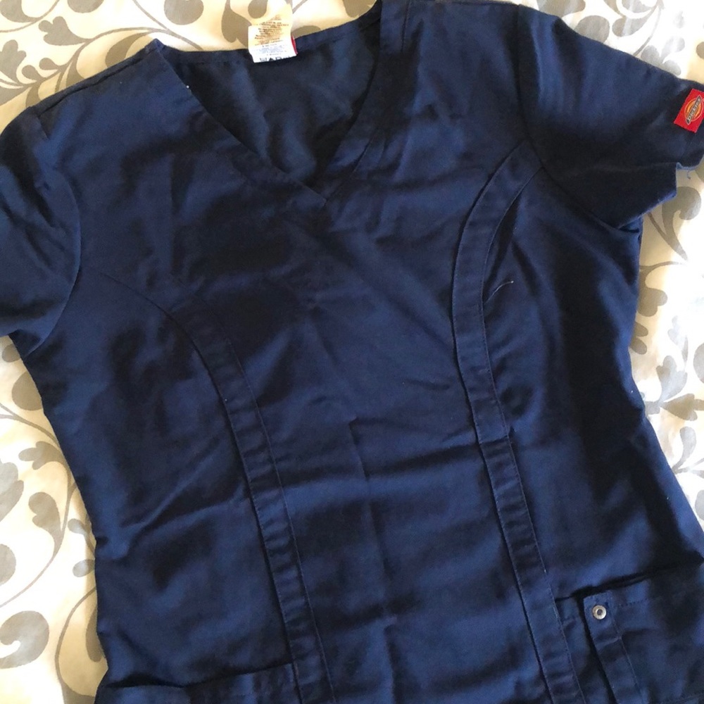 Dickies scrubs (Top)